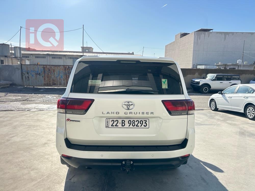 تويوتا لاندكروزر